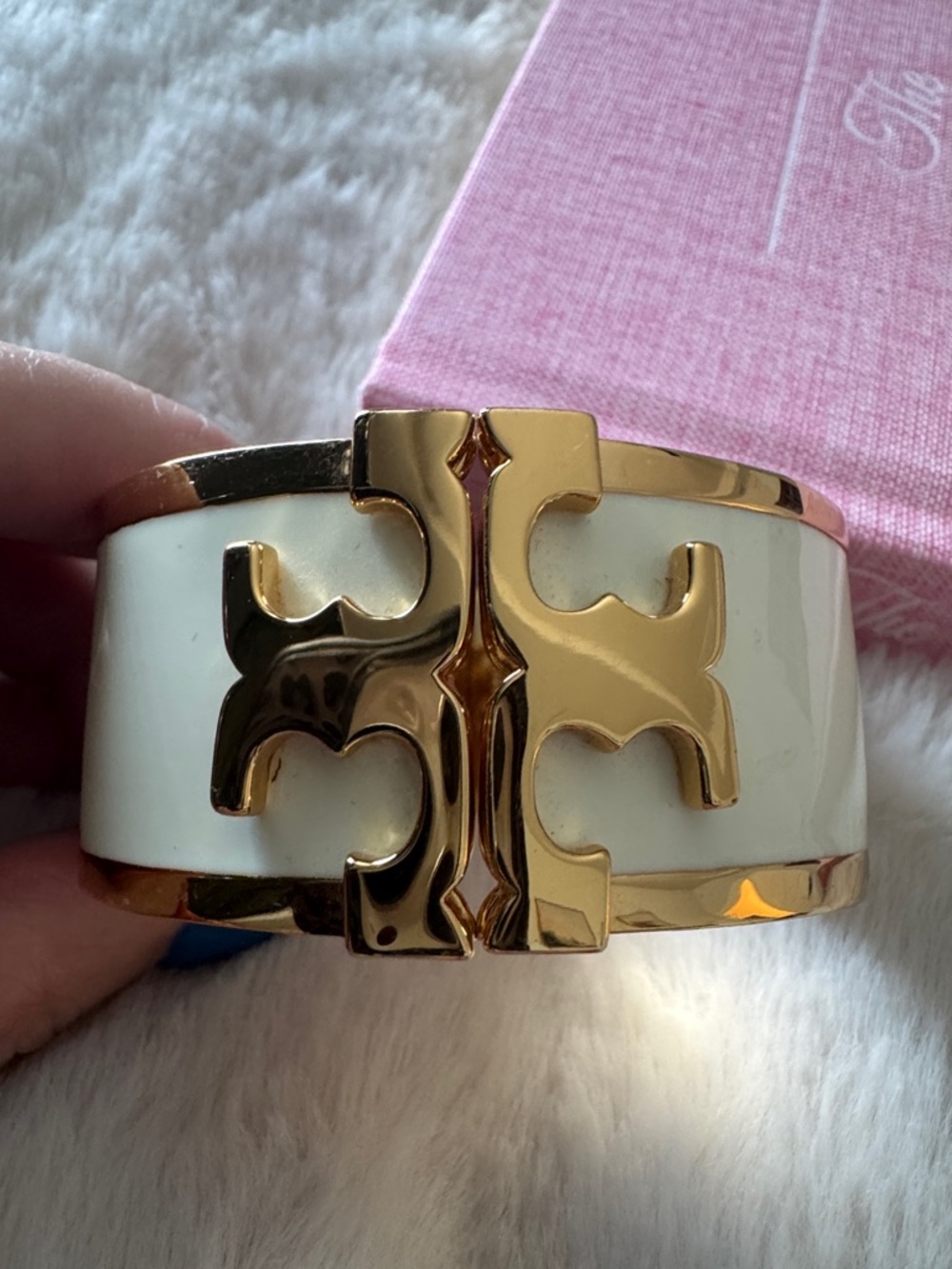 Tory Burch White Wide Kira Hinged Enamel Bracelet